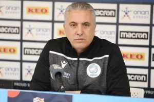 Κωστένογλου: "Υπάρχει πρωτοφανής ομοψυχία, το πιο καθοριστικό παιχνίδι της Εθνικής" (βίντεο)