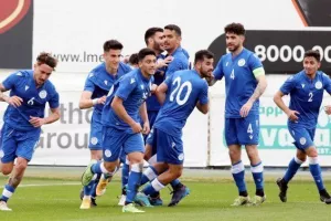(ΦΩΤΟΣ) Κρίμα για τις Ελπίδες μας, ισοφάριση στο 90+4΄…
