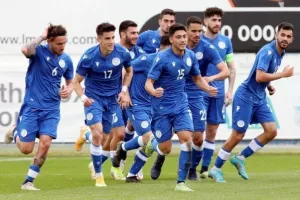 (ΦΩΤΟΣ) Κρίμα για τις Ελπίδες μας, ισοφάριση στο 90+4΄…