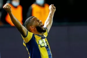 ΑΕΛ-Απόλλων: Λέοντες ανατροπής… πρόκρισης, με ήρωα Μέγερι και «χρυσούς» Σάντος-Παπαφώτη! (φώτος)