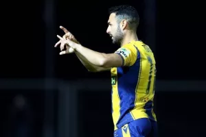 ΑΕΛ - ΠΑΕΕΚ: Υπόθεση... οκτώ λεπτών! (Φώτος)