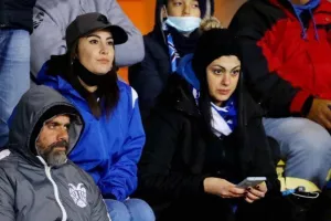 Φωτορεπορτάζ από τους οπαδούς Απόλλων και Ανόρθωσης