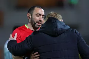 Λένον/Θεουλή 