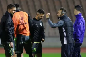 ΠΑΕΕΚ-Ολυμπιακός: Ξεφεύγει… με Μακρή! (φώτος)