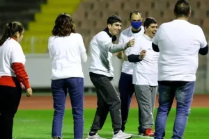 ΠΑΕΕΚ-Ολυμπιακός: Ξεφεύγει… με Μακρή! (φώτος)