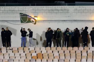 ΠΑΕΕΚ-Ολυμπιακός: Ξεφεύγει… με Μακρή! (φώτος)