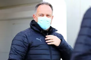 ΑΠΟΕΛ - Απόλλων: Χωρίς νικητή, "κερδισμένοι" οι γαλάζιοι (φώτος)