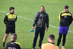 Ολοκλήρωσε και... "ΠΑΜΕ ΑΣΙΛ" (Φώτος)