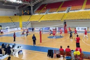 «Απόρθητο» Παλέ και μια ανάσα από πρόκριση
