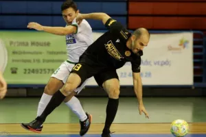 Δράση στο Futsal: ΑΠΟΕΛ - ΑΕΚ/ΑΕΛ - Ομόνοια 