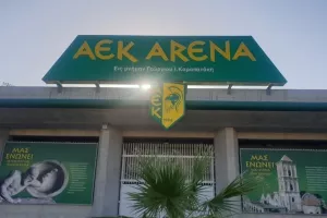Τι συμβαίνει στο "κάστρο" της; 
