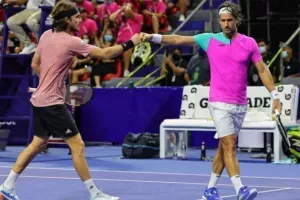 Ήττα και αποκλεισμός στο «διπλό» για Τσιτσιπά στο Μαϊάμι