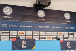 Κωστένογλου: "Υπάρχει πρωτοφανής ομοψυχία, το πιο καθοριστικό παιχνίδι της Εθνικής" (βίντεο)