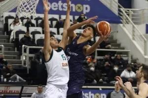 «Πράσινος» ο Σαμοντούροβ