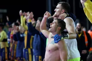 ΑΕΛ-Απόλλων: Λέοντες ανατροπής… πρόκρισης, με ήρωα Μέγερι και «χρυσούς» Σάντος-Παπαφώτη! (φώτος)