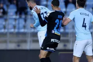 Πάφος-Απόλλων: Άσφαιρη... μάχη στο "Στέλιος Κυριακίδης" (φώτος)