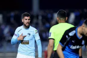 Πάφος-Απόλλων: Άσφαιρη... μάχη στο "Στέλιος Κυριακίδης" (φώτος)
