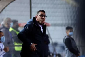 Πάφος-Απόλλων: Άσφαιρη... μάχη στο "Στέλιος Κυριακίδης" (φώτος)