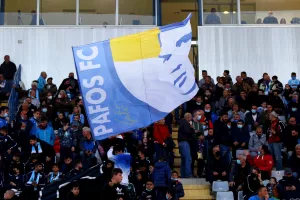 (Φωτορεπορτάζ) Ο κόσμος στο "Στέλιος Κυριακίδης"