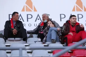Νέα Σαλαμίνα - Καρμιώτισσα: ΑΠΟΔΡΑΣΗ με Χατζηβασίλη! (φώτος) 