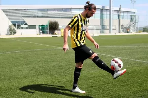 «Έτοιμος να παίξω με την ΑΕΚ στο επόμενο παιχνίδι»