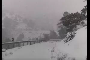 Βαριά χιονόπτωση