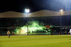 ΦΩΤΟΣ/"Pyro show" οι Ομονοιάτες!