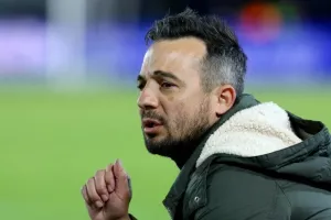 Μάκη έχετε ΠΕΤΥΧΕΙ, η ΚΕΡΥΝΕΙΑ δεν πέφτει
