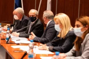 Με πλαστική κάρτα οι Ουκρανοί στην Κύπρο - Οι αποφάσεις