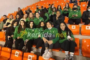 Δίπλα στην Ομόνοια τα... κορίτσια της! (φώτος)