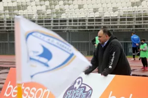 "Οι 23 από τους 29 παίκτες του ρόστερ είναι τουρίστες" (ΕΛΛΑΔΑ) 