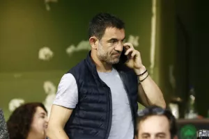 Σούπερ πρόταση σε Καραγκούνη