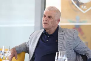 Στα Σπάτα μετά την απομάκρυνση Γιαννίκη!