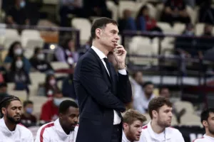 Μπαρτζώκας: «Δεν ξέρουμε αν θα παίξουν Σλούκας και Φαλ με την Μπαρτσελόνα»