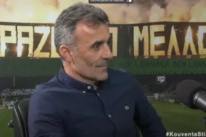 Nτεμπούτο στα 14!