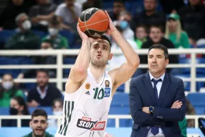 Το "καθάρισε" εύκολα στην επιστροφή του Παπαπέτρου