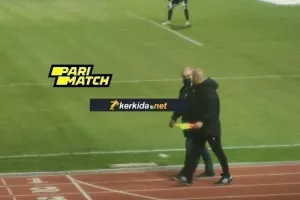 Πρόβλημα με Α' Βοηθό και... αλλαγή