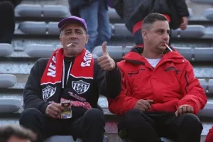 Νέα Σαλαμίνα - Καρμιώτισσα: ΑΠΟΔΡΑΣΗ με Χατζηβασίλη! (φώτος) 
