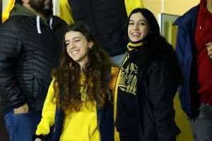(Φωτορεπορτάζ) Ο κόσμος στο Τσίρειο