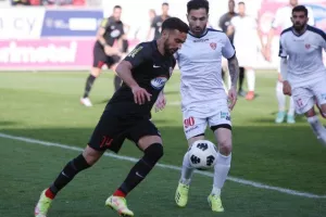 Νέα Σαλαμίνα - Καρμιώτισσα: ΑΠΟΔΡΑΣΗ με Χατζηβασίλη! (φώτος) 