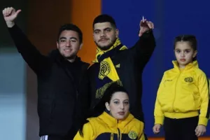 (Φωτορεπορτάζ) Ο κόσμος στο Τσίρειο