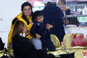 (Φωτορεπορτάζ) Ο κόσμος στο Τσίρειο