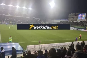 Respect σε Τρισκόφσκι-Κορυφαία στιγμή στο "ΠΑΠ" (βίντεο)
