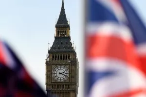 Τερματισμό εισαγωγής ρωσικού πετρελαίου ανακοίνωσε το Λονδίνο