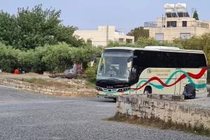 Έφθασε η αποστολή, την υποδέχθηκαν οι ΑΠΟΕΛίστες (βίντεο/φώτος)