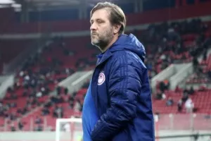 Μαρτίνς: "Έχουμε δέκα τελικούς και θα ανταποκριθούμε όπως πρέπει"