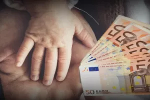 Άνοιξαν οι αιτήσεις για το Επίδομα Τέκνου
