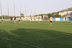 Win... παντρεμένοι, φωνές... για VAR οι ελεύθεροι