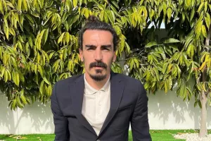 Λάζαρος: "Την διαφορά την κάνει το άγγιγμα... πέφτοντας"