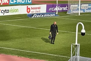 Στην Πάφο η ΑΕΚ με... μπροστάρη Μπαντία (φώτος)